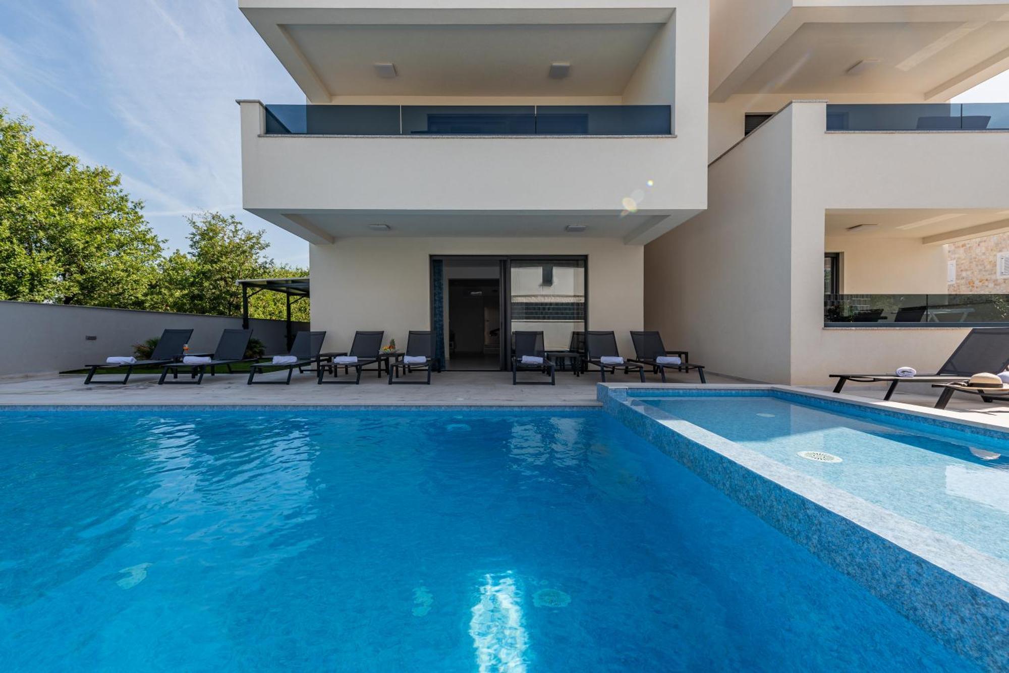 Apartments Menalo Elegance Zaton  Εξωτερικό φωτογραφία